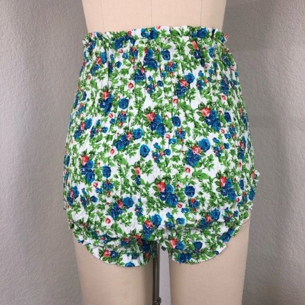 House Of Sunny Floral Smocked Bloomers High Rise Cover Up Shorts - Picture 8 of 10